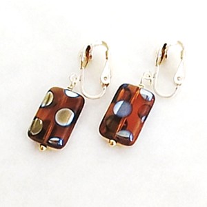Goldtone Glass "peacock" spotted Clip-ons